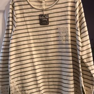 Matilda Jane top. Thick material.